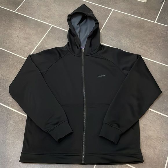 Patagonia Other - Patagonia stretch thermal hoodie black size Medium